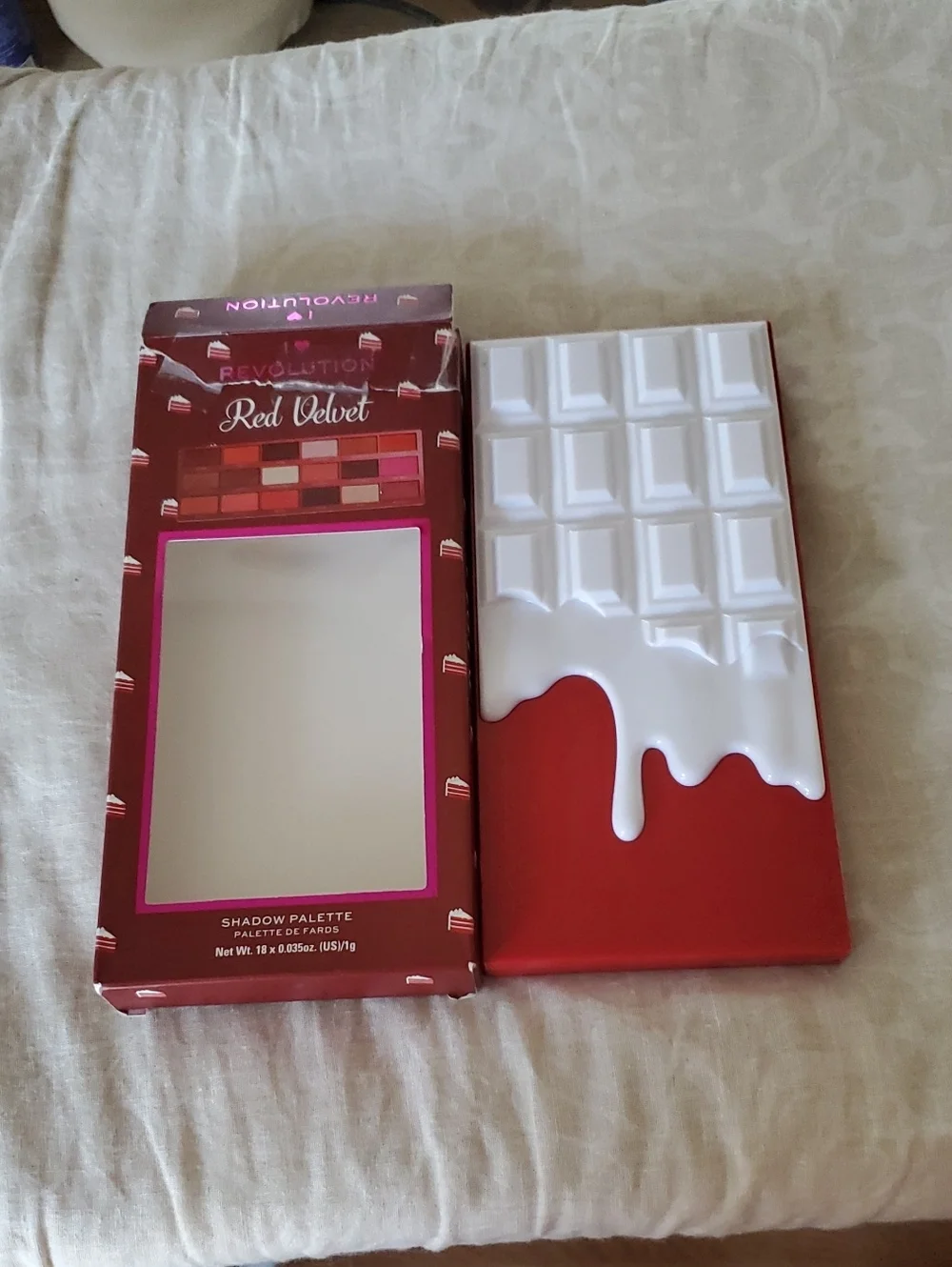 I Heart Revolution Red Velvet Palette